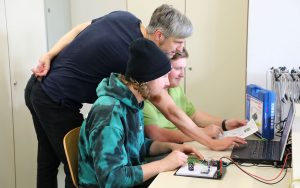 Mehr über den Artikel erfahren FÖRDERVEREIN UNTERSTÜTZT MIT UNTERRICHTSMATERIAL