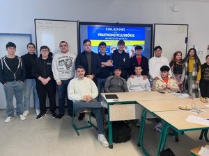 Mehr über den Artikel erfahren SCHÜLER INFORMIEREN SCHÜLER: PRAKTIKUMSERFAHRUNGEN AUS ERSTER HAND